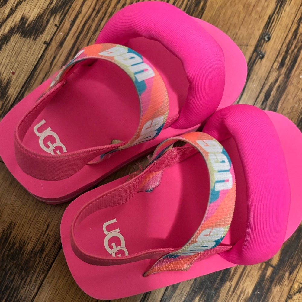 UGG Slipper/ Sandal / Infant BRAND NEW